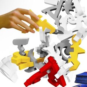 Quaggle Strategic Balance Family Game - very good condition STEM Award winning